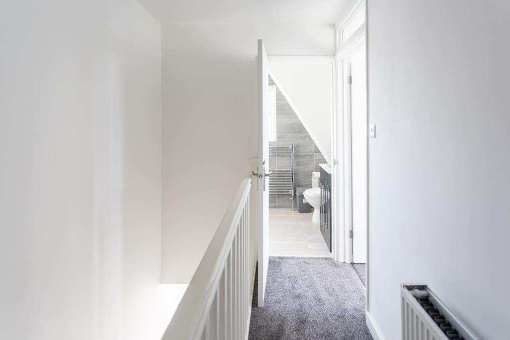2 Bed Apartment Near The Beach Southend-on-Sea Buitenkant foto