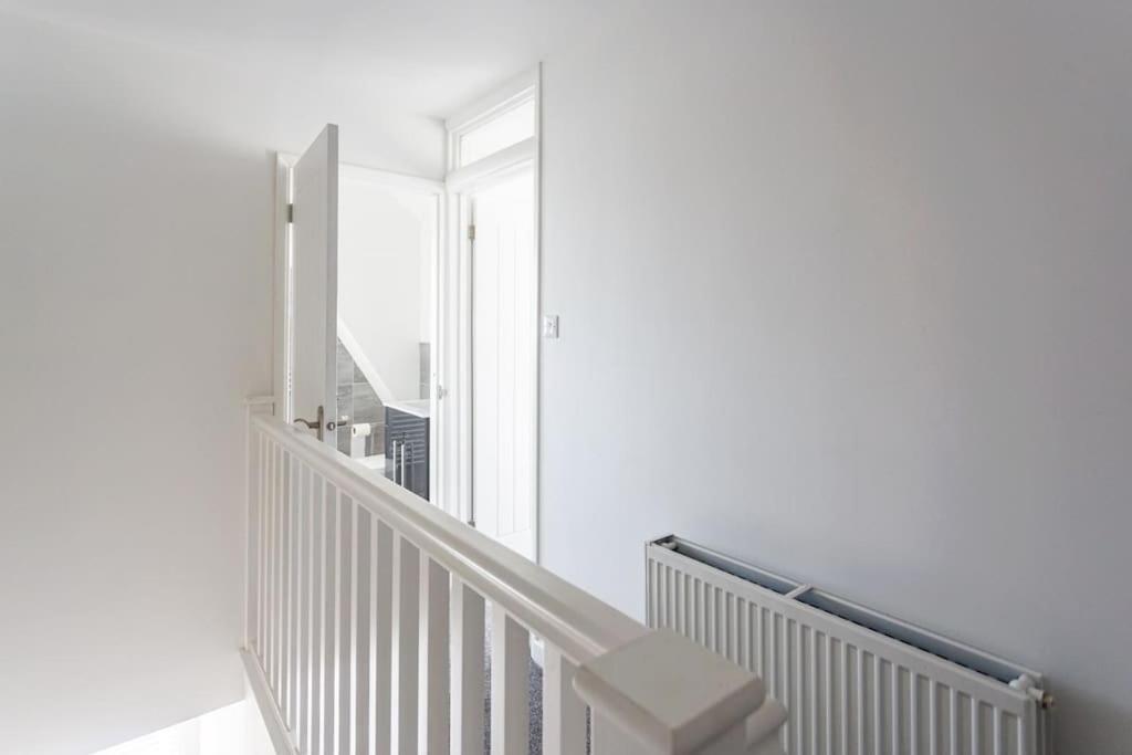 2 Bed Apartment Near The Beach Southend-on-Sea Buitenkant foto