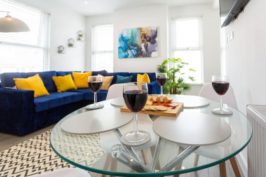2 Bed Apartment Near The Beach Southend-on-Sea Buitenkant foto