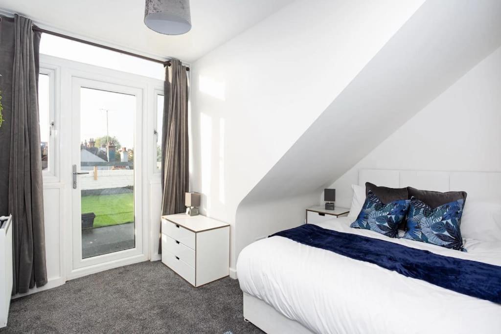 2 Bed Apartment Near The Beach Southend-on-Sea Buitenkant foto